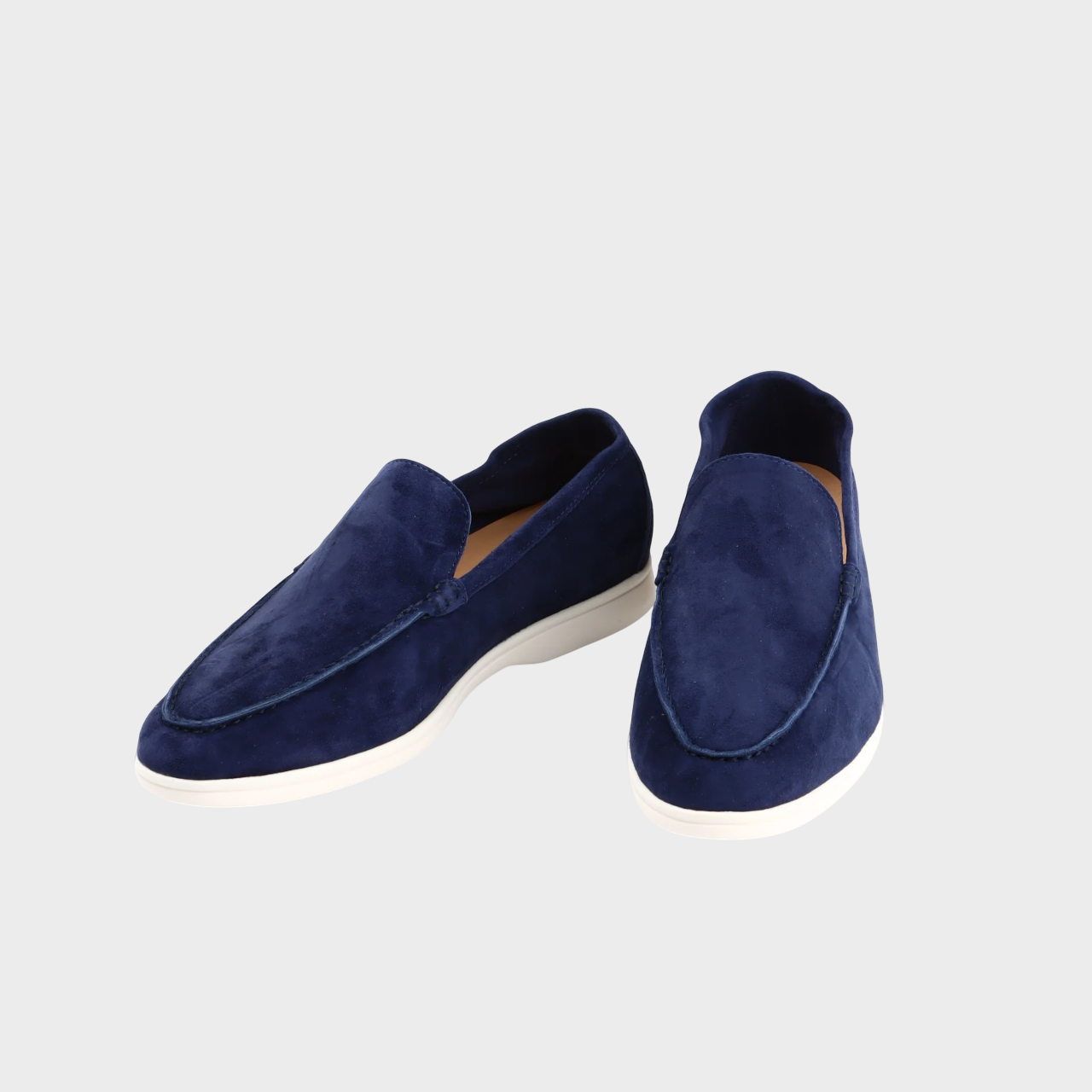 "Elegant mocca men’s loafers, handcrafted with durable leather"
