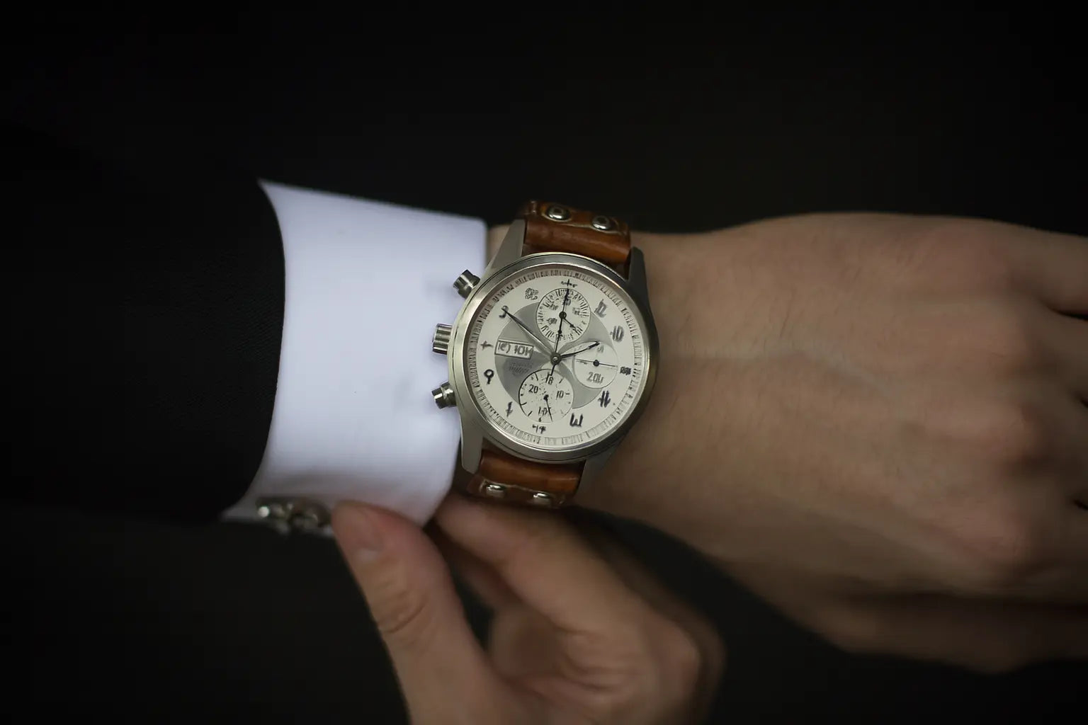 Men-s-Luxury-Accessories-Timeless-Elegance FERNACHE