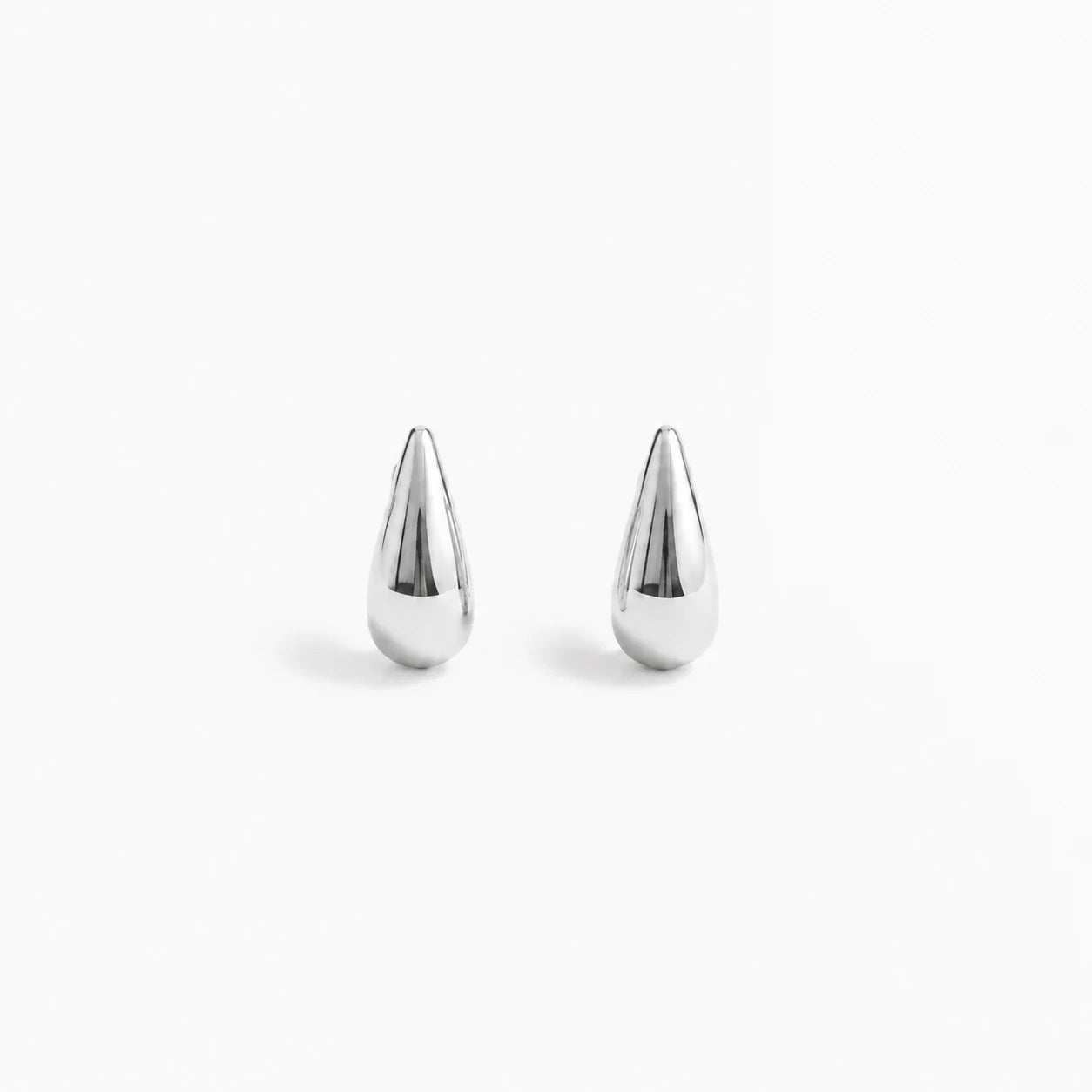 Alba earrings product picture silver