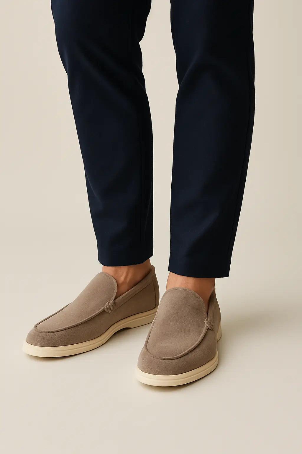THE CAPRICE SUEDE LOAFERS Fernache