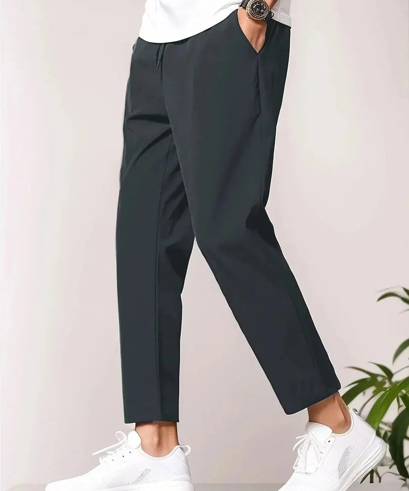 GIULIANO LIGHTWEIGHT AND LUXURIOUS TROUSERS FERNACHE