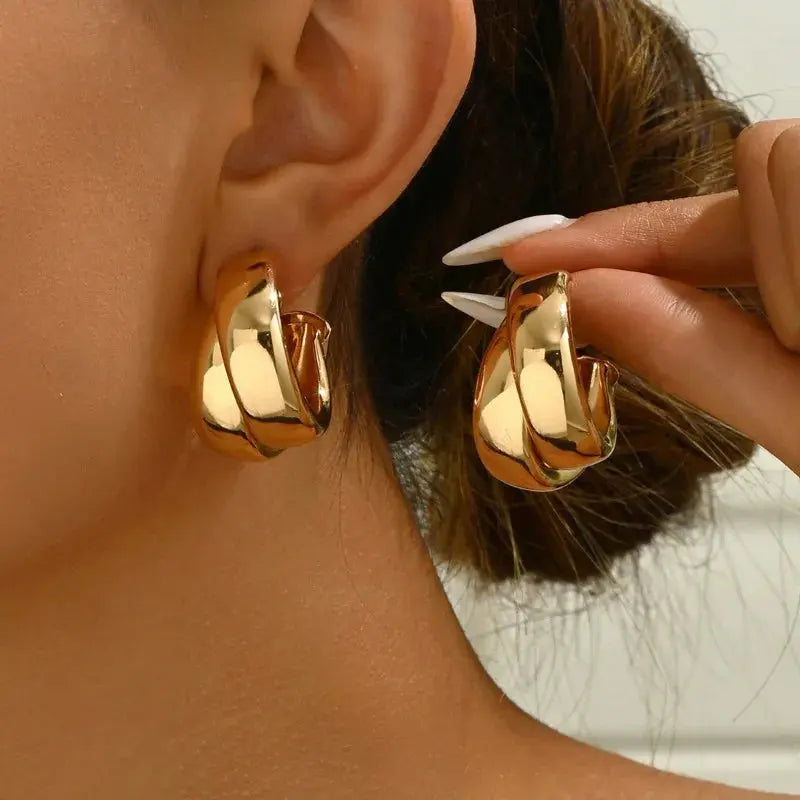 Aveline Hoops Earrings FERNACHE