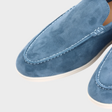 Klassiska låga loafers av hög kvalitet