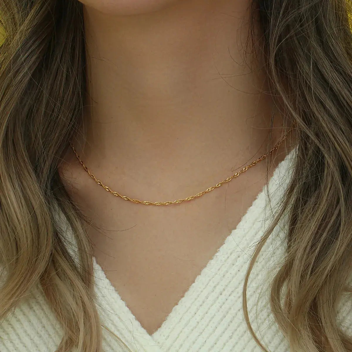 Luna Twist Necklace FERNACHE