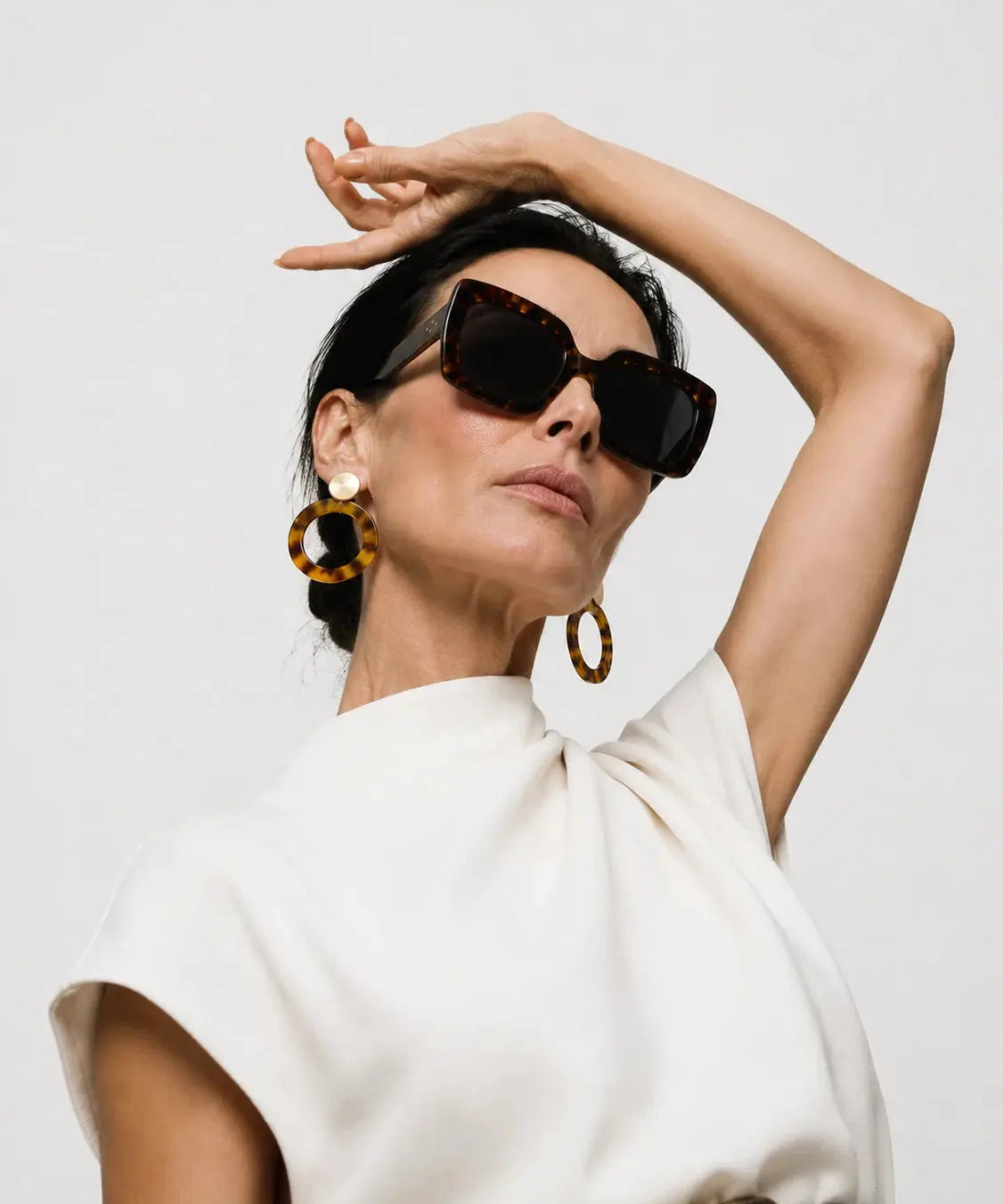 UltraLux_Vision_Sunglases_anvandning_leopard.