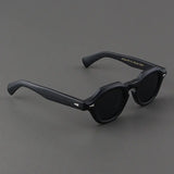Three-quarter view of ACETATE BLACK, alternate view