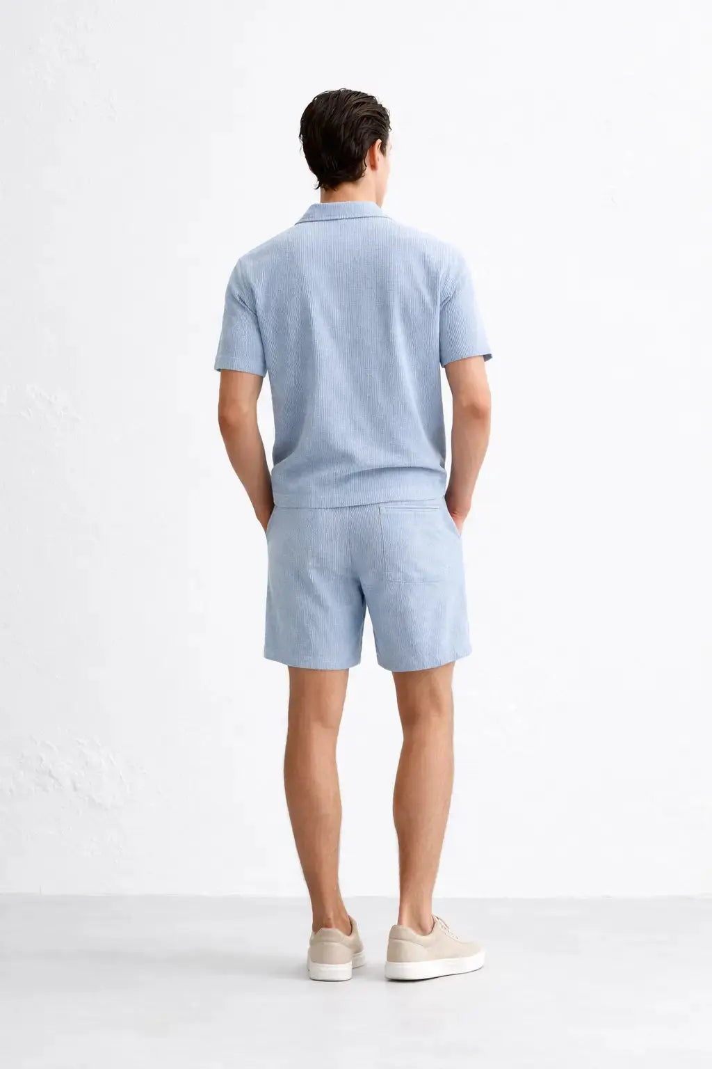 Back view of Bali - Short-Sleeved set