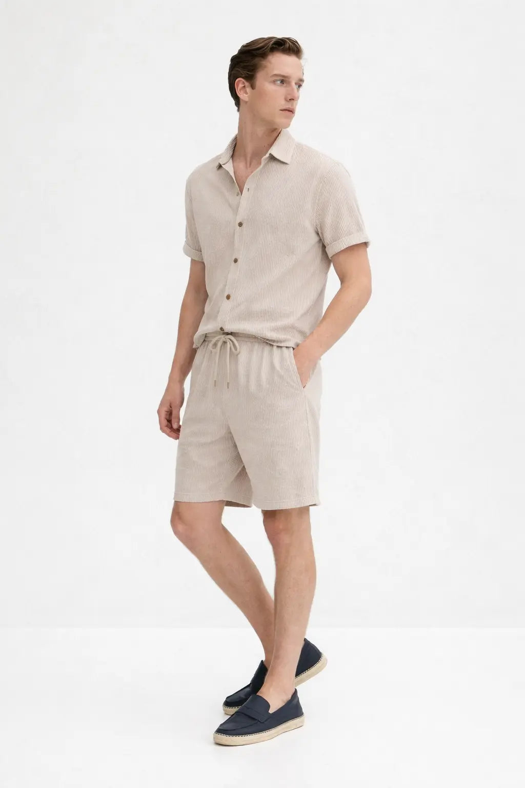 Side view of Bali - Short-Sleeved set, alternate view
