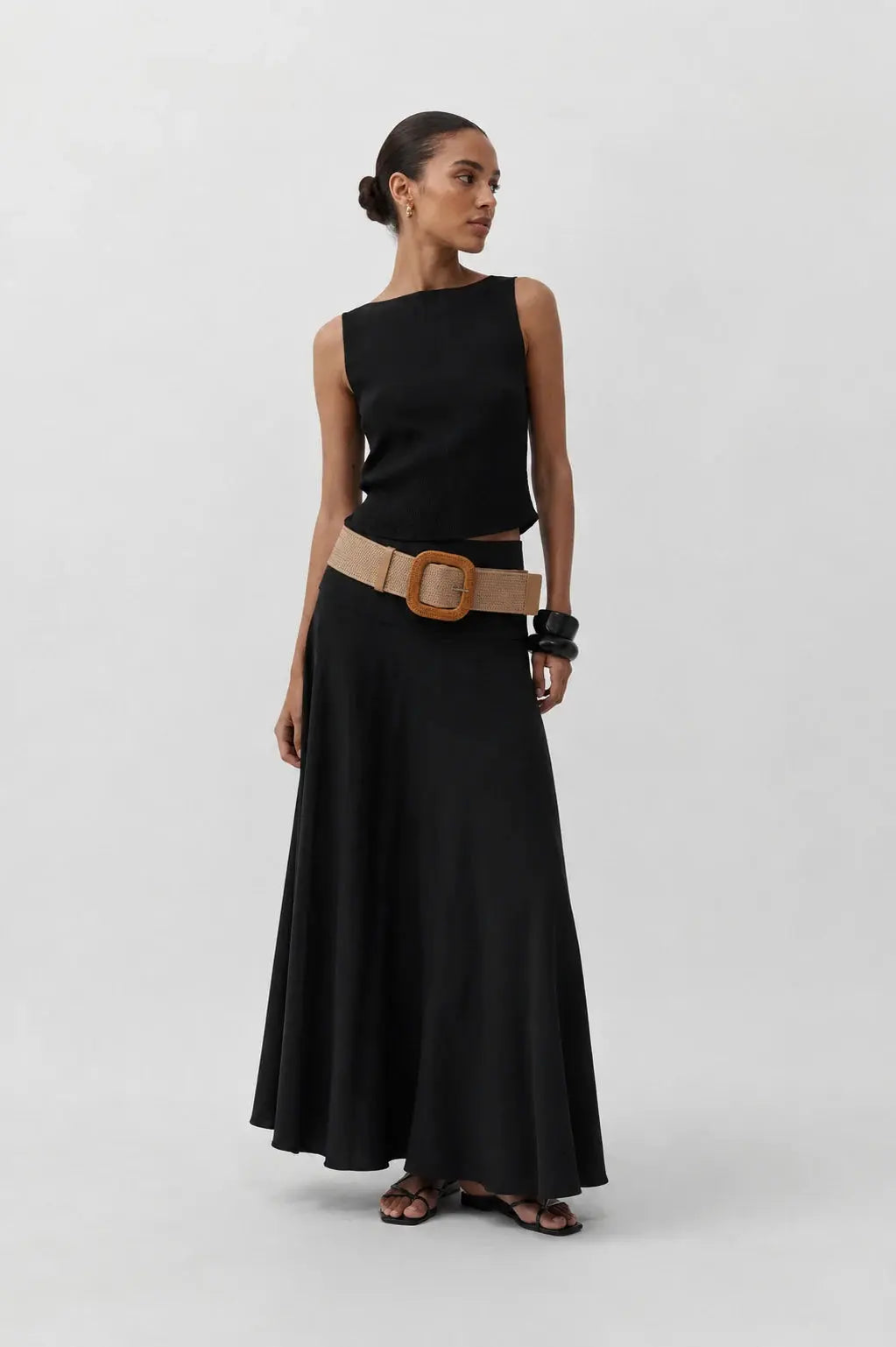 Capanzo Belt shown in a lifestyle setting, full length view