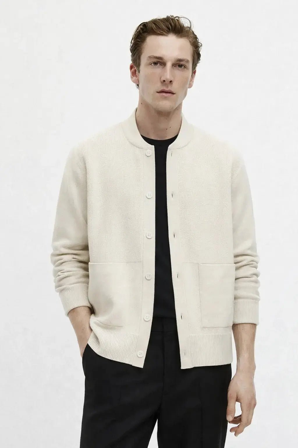 Drovian Jacket shown in a lifestyle setting