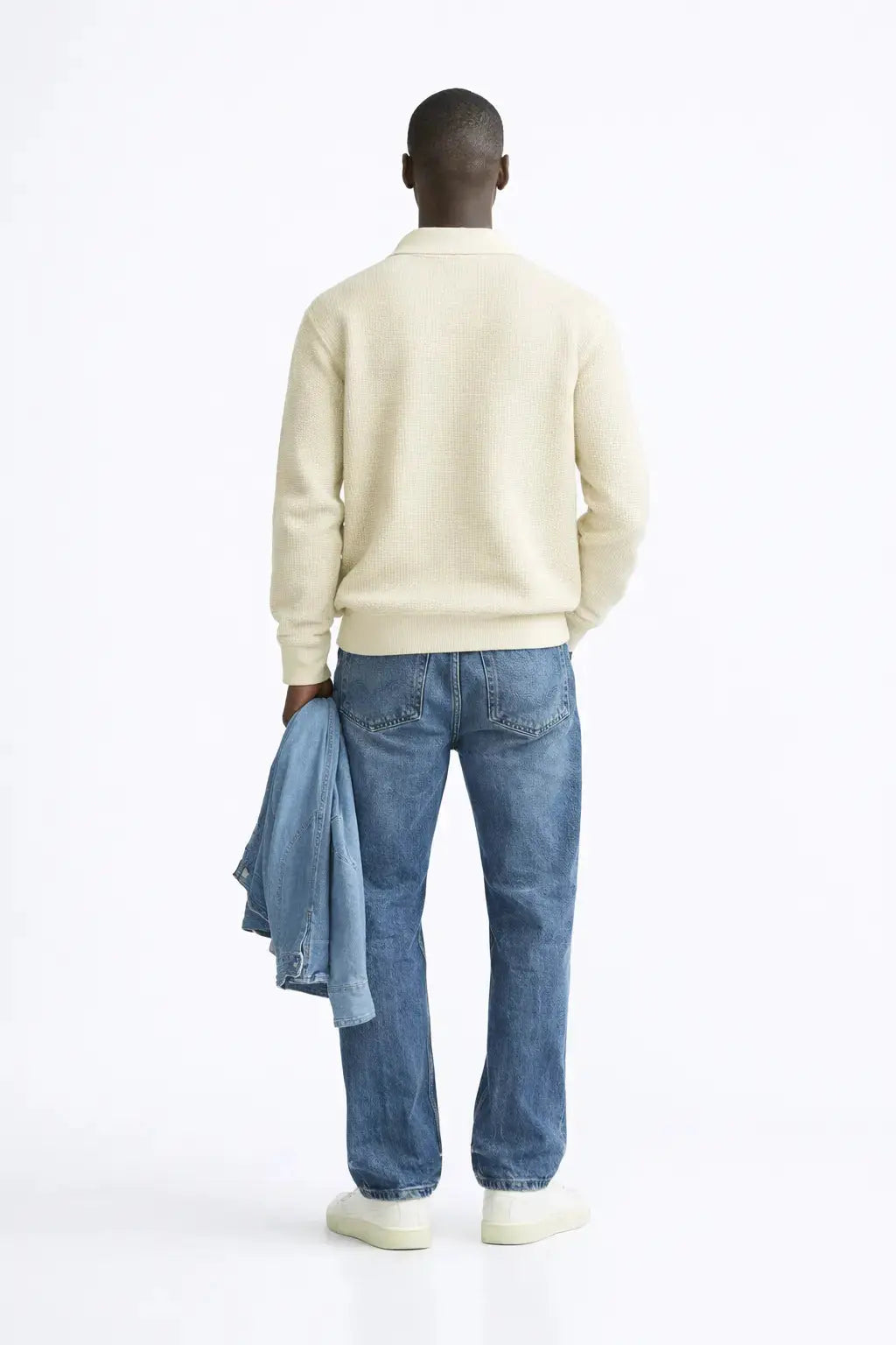 Back view of Elegant Polo