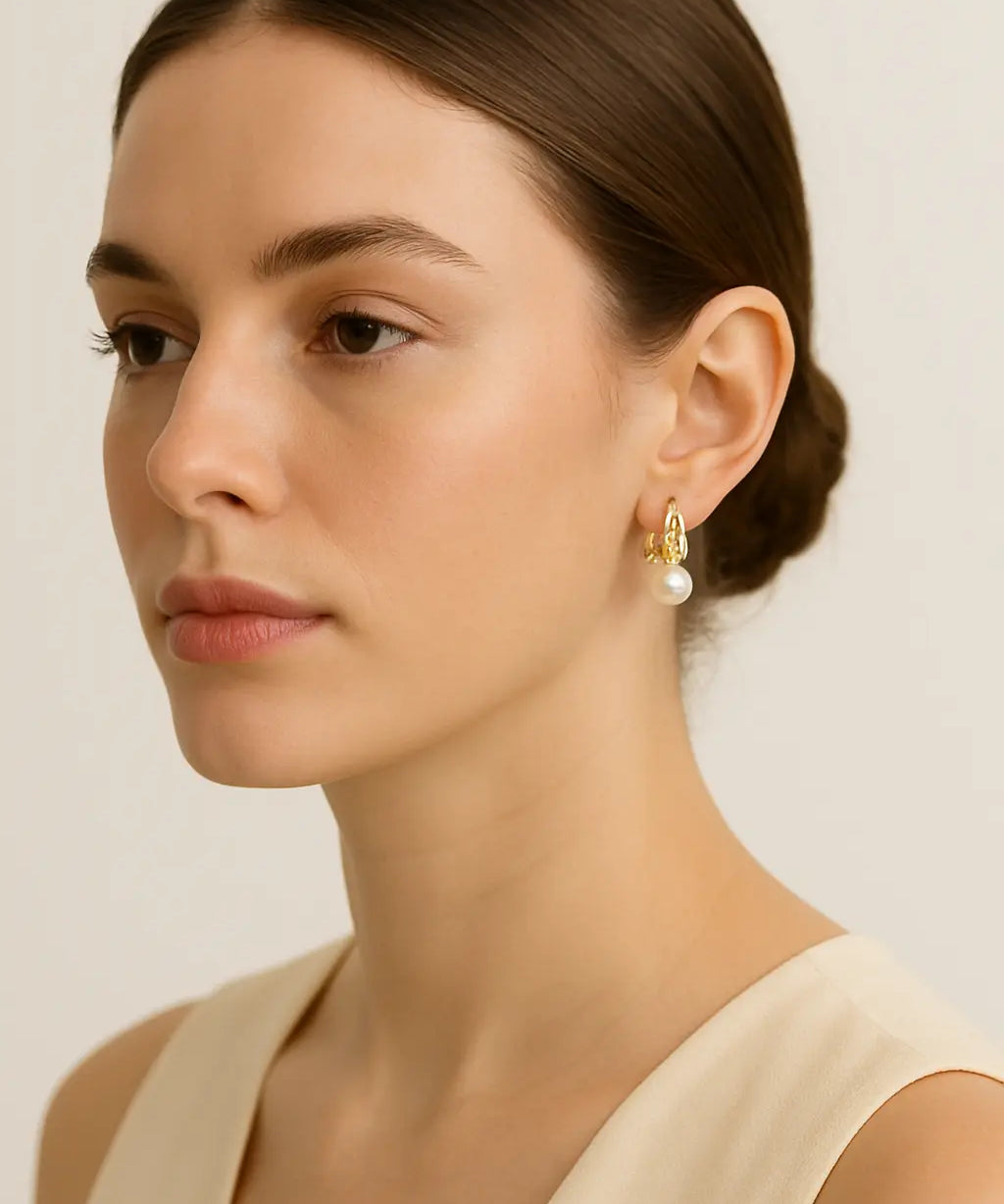 Elodie Drops shown in a lifestyle setting