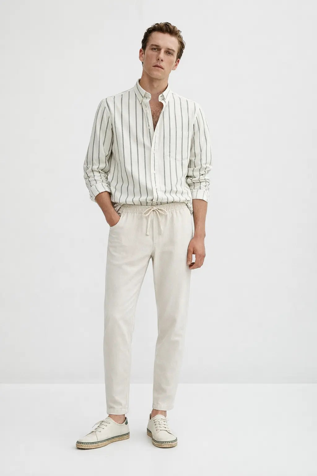 Back view of Linen Pantalon Pants, alternate view