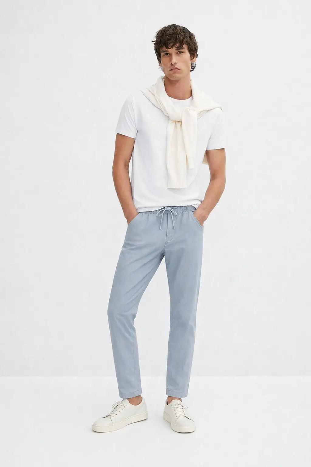 Back view of Linen Pantalon Pants, full view