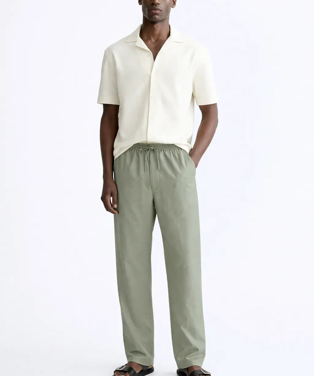 Back view of Linen Pantalon Pants
