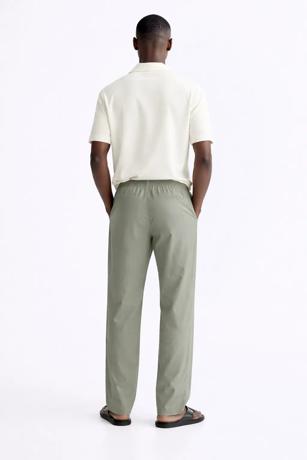 Close-up detail of Linen Pantalon Pants