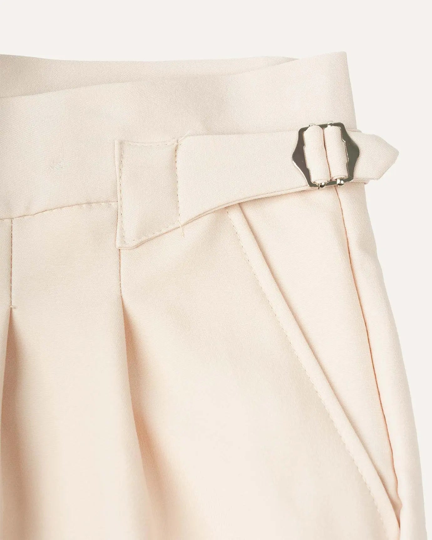 Close-up detail of Fine Cotton Trousers Apricot, fabric detail