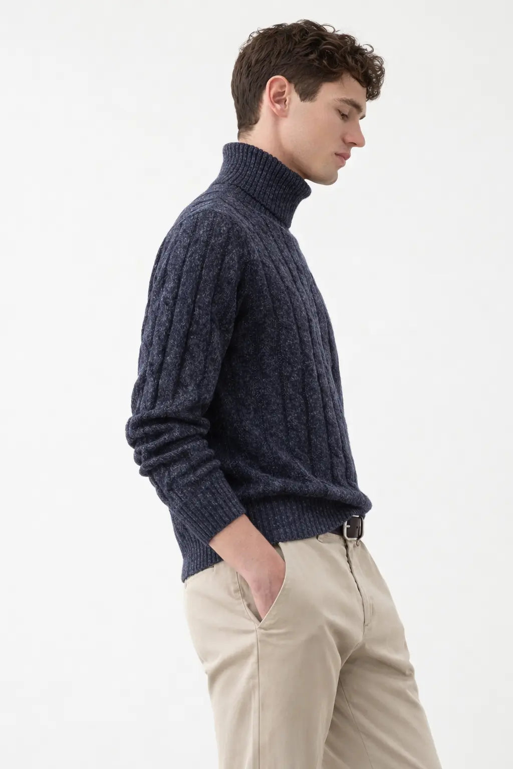 Side view of Fjord Polo Sweater