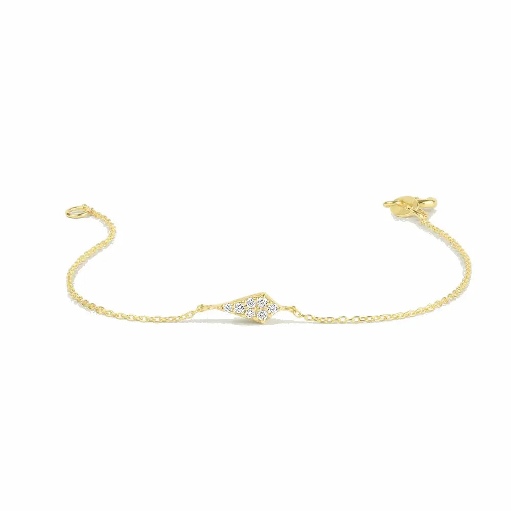 Front view of Halo Bracelet, alternate view