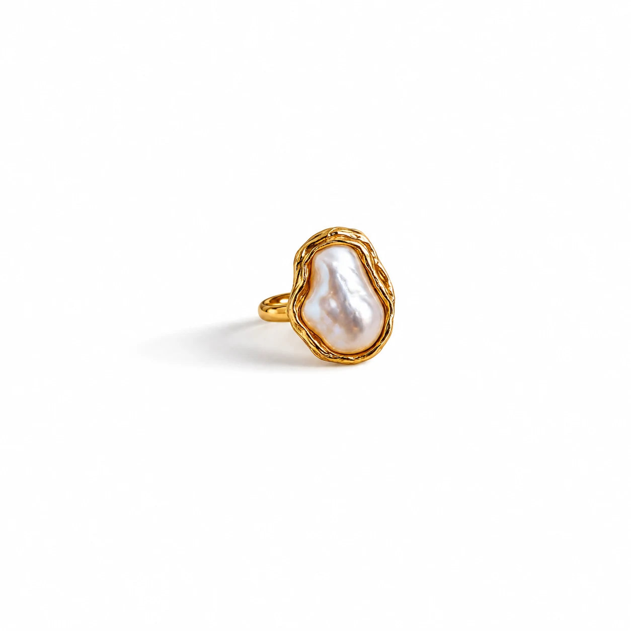 Front view of Isla Glow Ring
