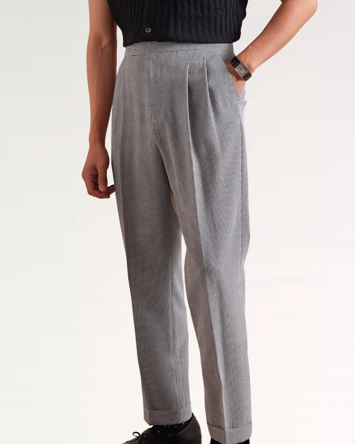 Close-up detail of Italian Business Casual Trousers Breathable, construction detail