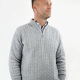 Close-up detail of Fernache Old Money Sweater Zip, construction detail