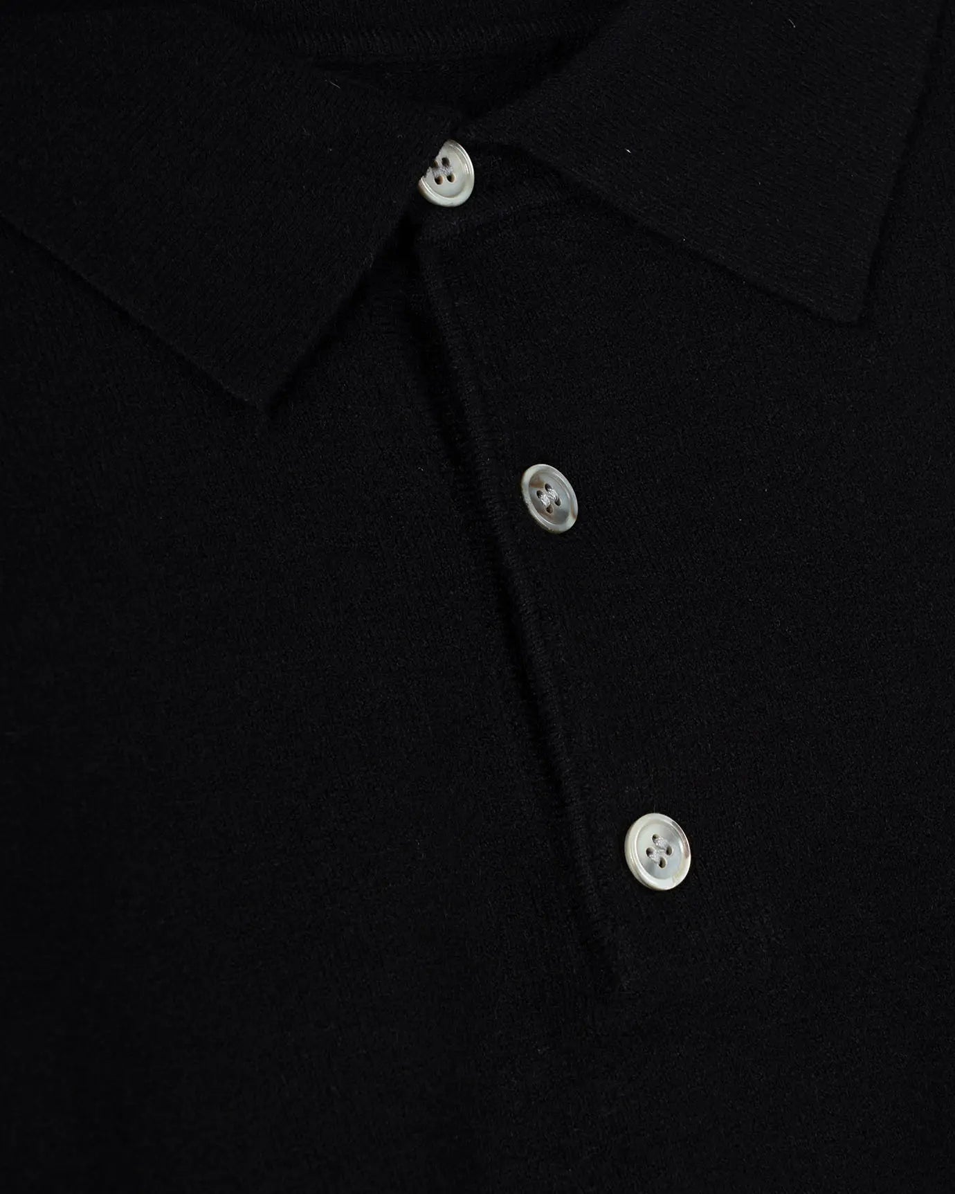 Close-up detail of Fernache Old Money Wool Fine Polo, fabric detail