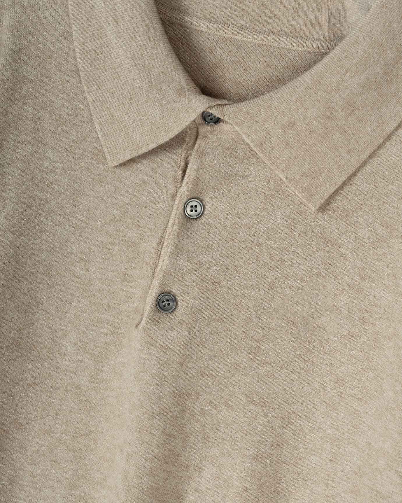 Close-up detail of Fernache Old Money Wool Fine Polo
