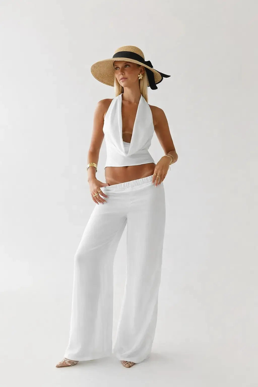 Luce di Capri Hat shown in a lifestyle setting
