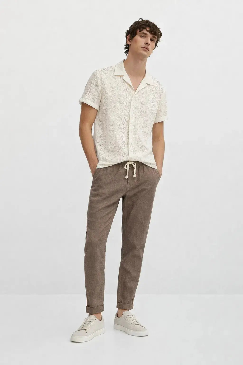 Malé - Short-Sleeved Set shown in a lifestyle setting, alternate view