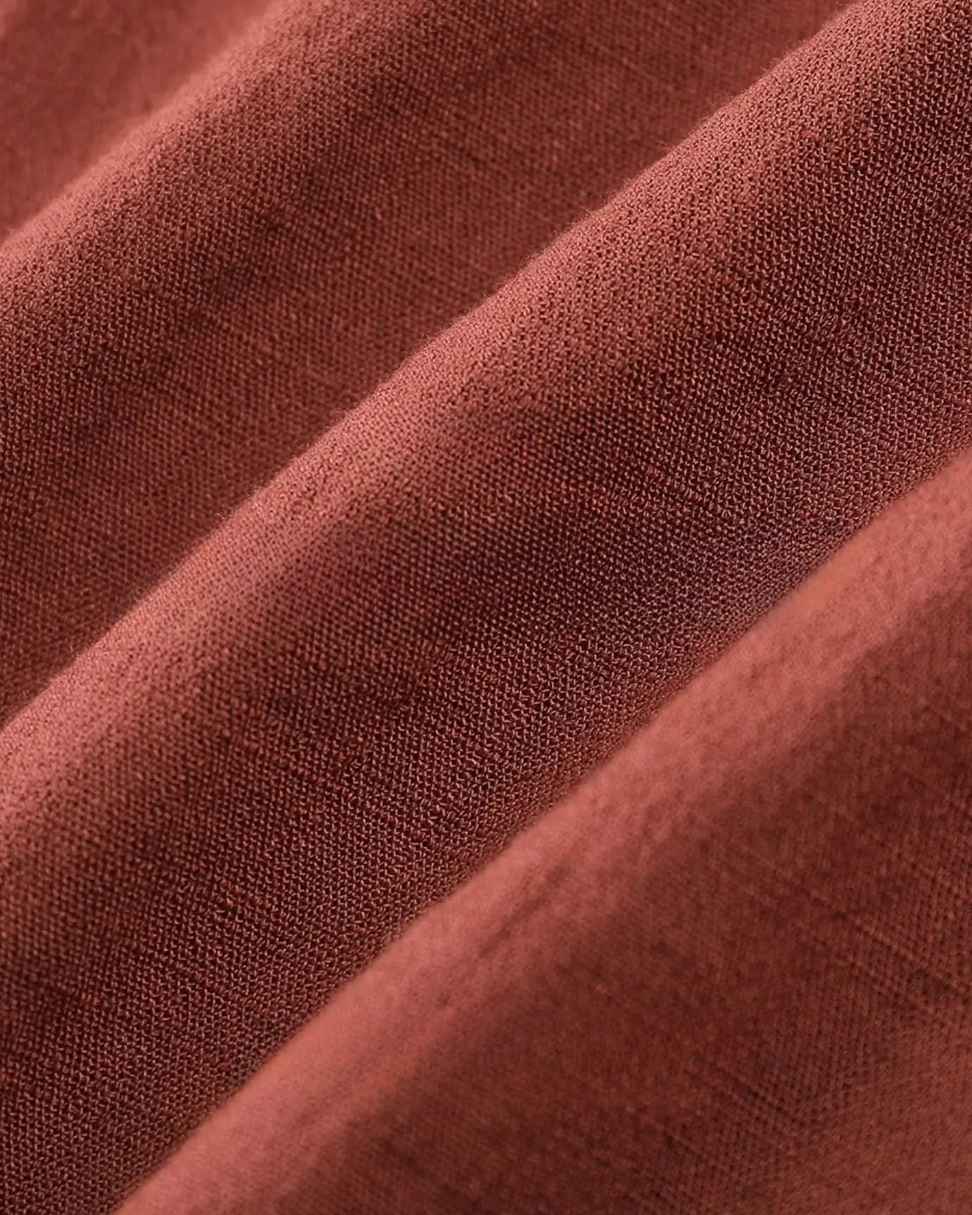 Close-up detail of Old Money Retro Style Shirt, fabric detail