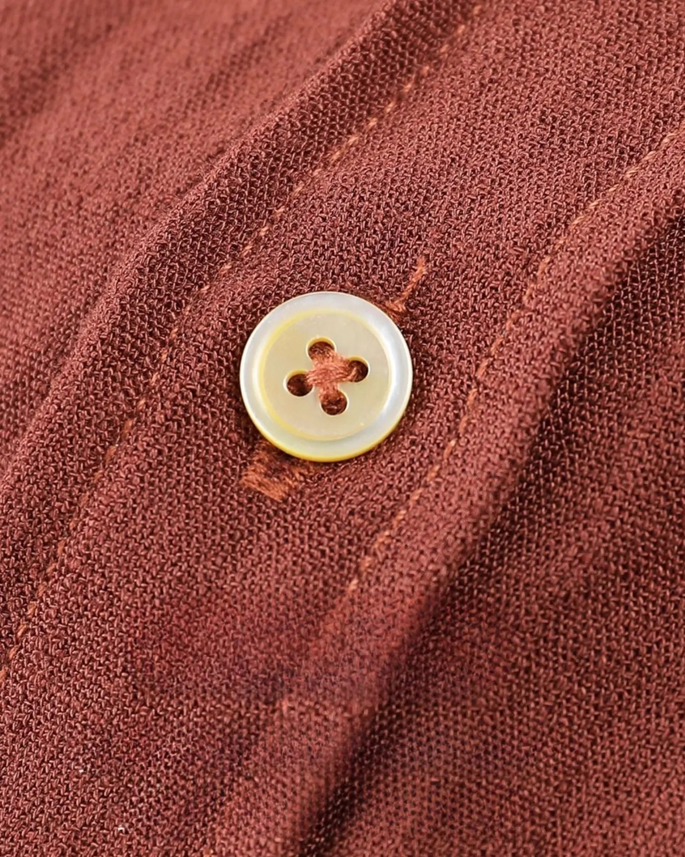 Close-up detail of Old Money Retro Style Shirt, hardware detail