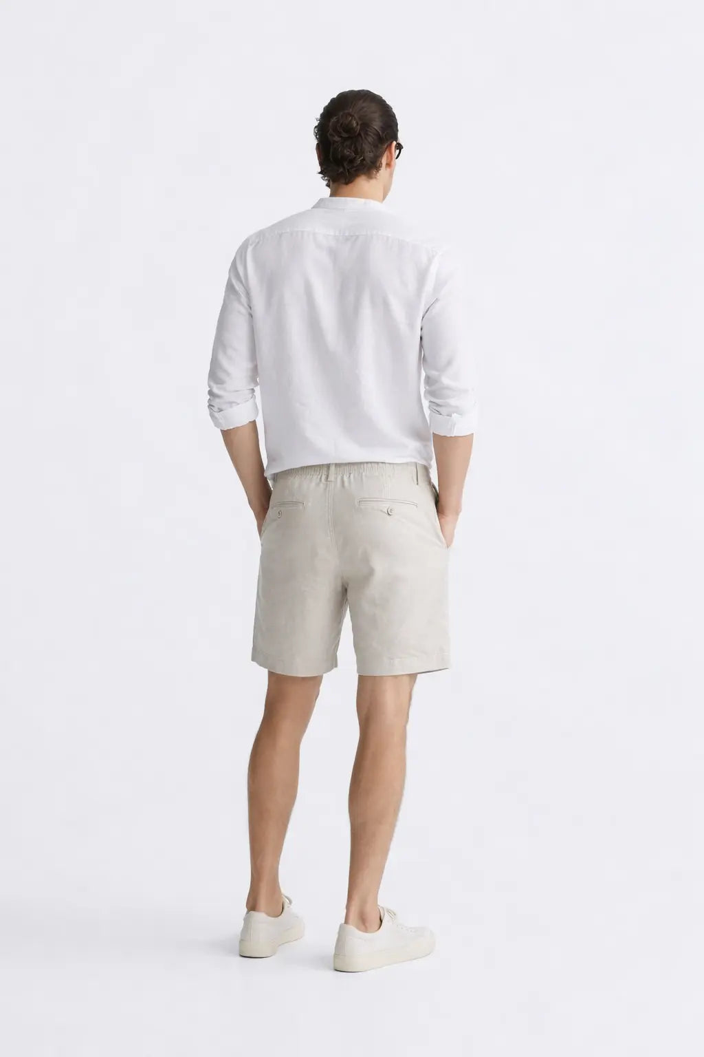 Back view of Island Life Outfit