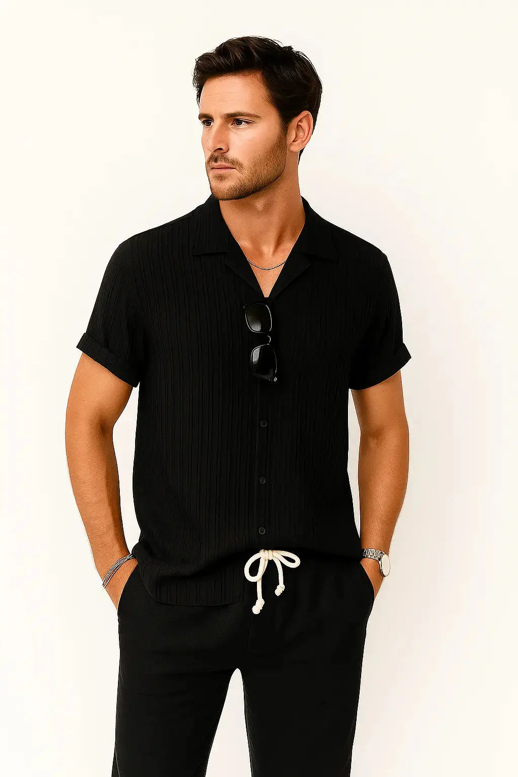 Front view of Palawan - Short-Sleeved Set, alternate angle