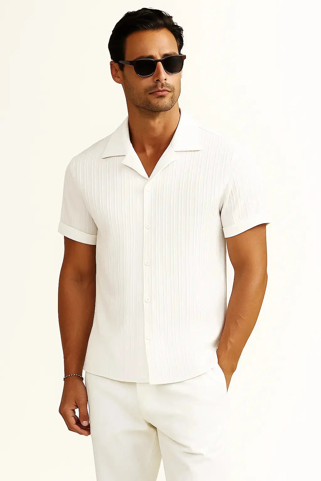 Front view of Palawan - Short-Sleeved Set, alternate view