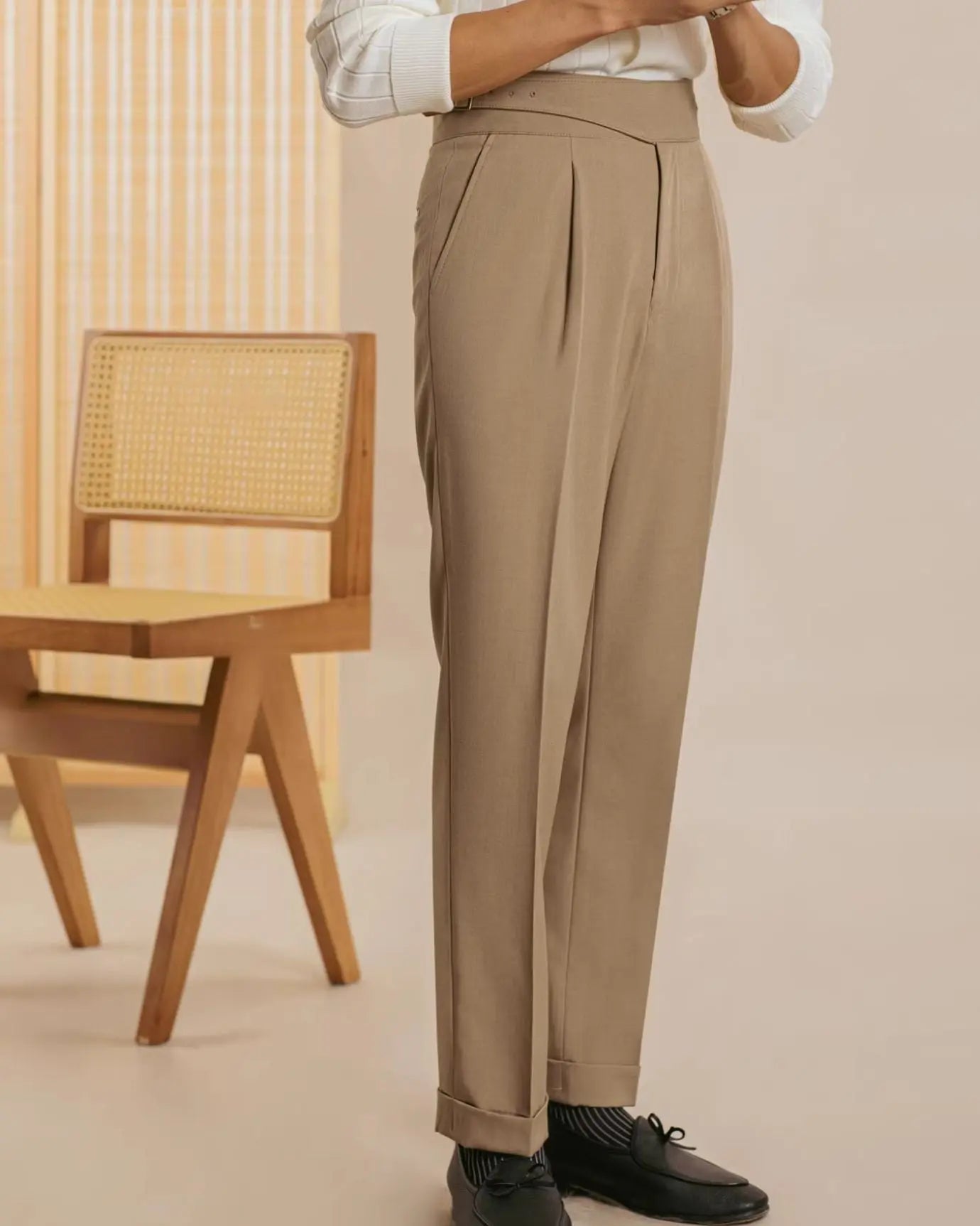 Close-up detail of San Fransisco Italian Trousers, fastening detail