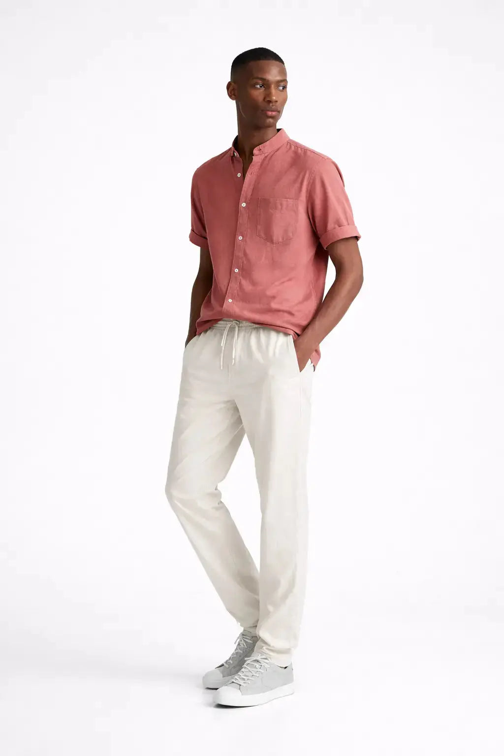 Side view of Short Sleeve Stand Collar Shirt & Straight Leg Linen Pants, opposite side