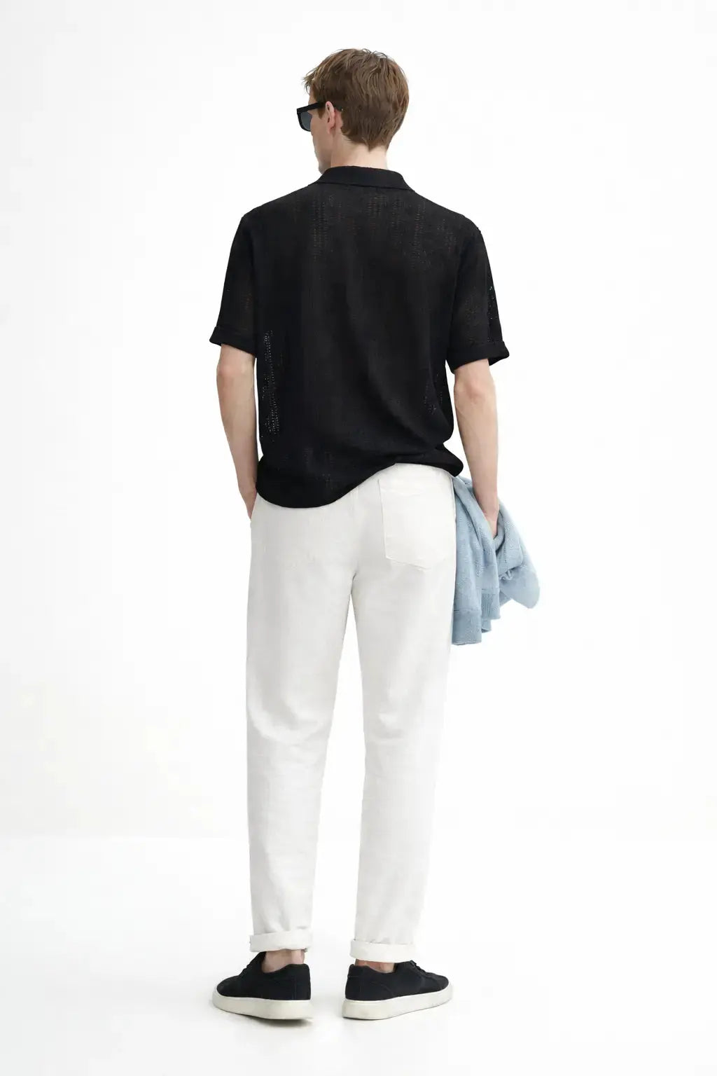 Front view of Suva - Short-Sleeved Set, detail view