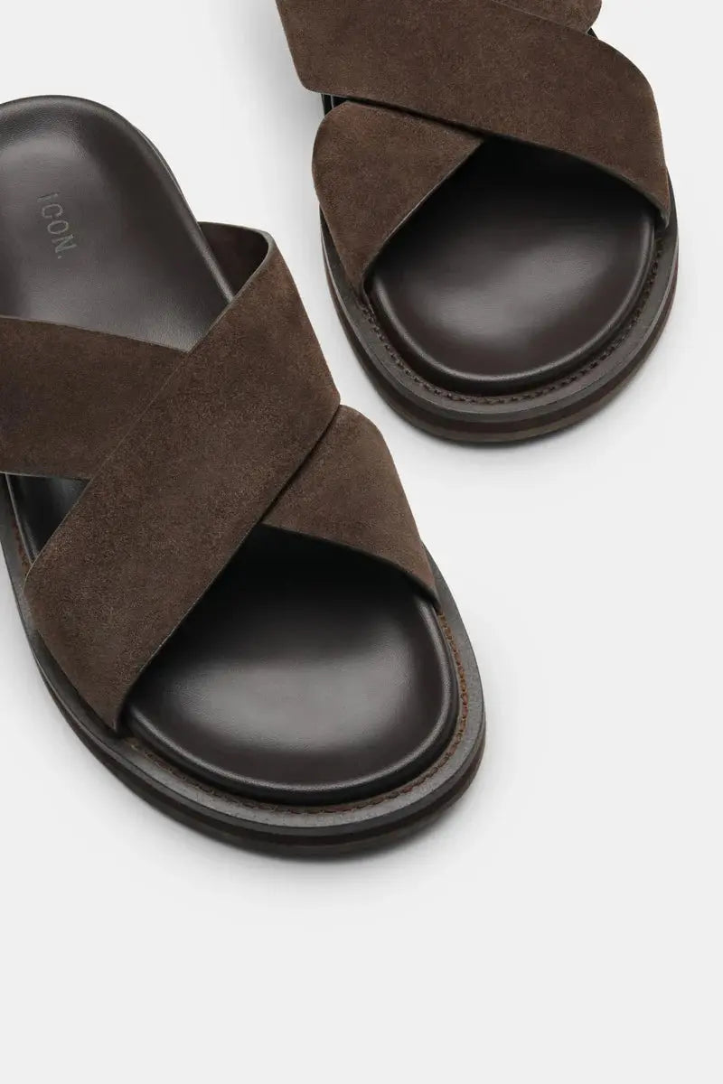 Close-up detail of THE Monaco STEFANO SANDALS, fastening detail