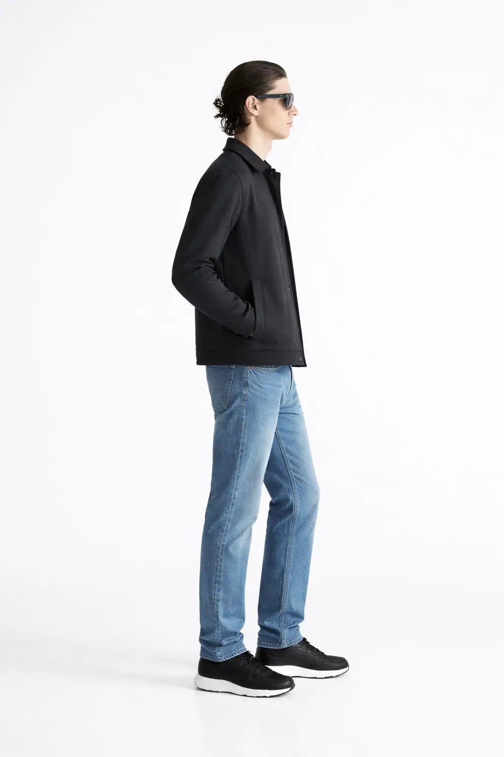 Side view of Virello Jacket, opposite side