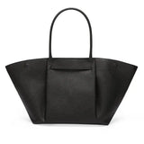 Front view of Willow Bag